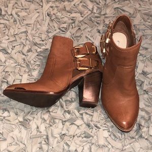 Ankle Booties with wooden heels